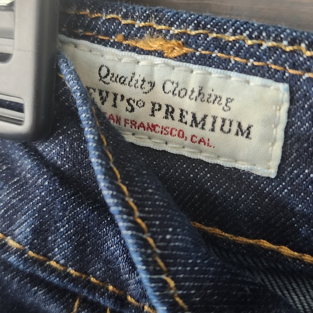 Jeans - Picture 4 of 5